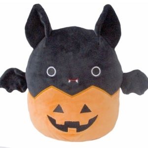 Emily the bat Halloween squishmallow